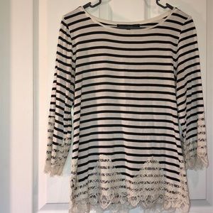 Black & White stripe with lace trim 3/4 sleeve